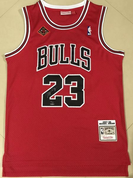 NBA Bulls 23 Jordan Red Autographed Throwback Men Jersey
