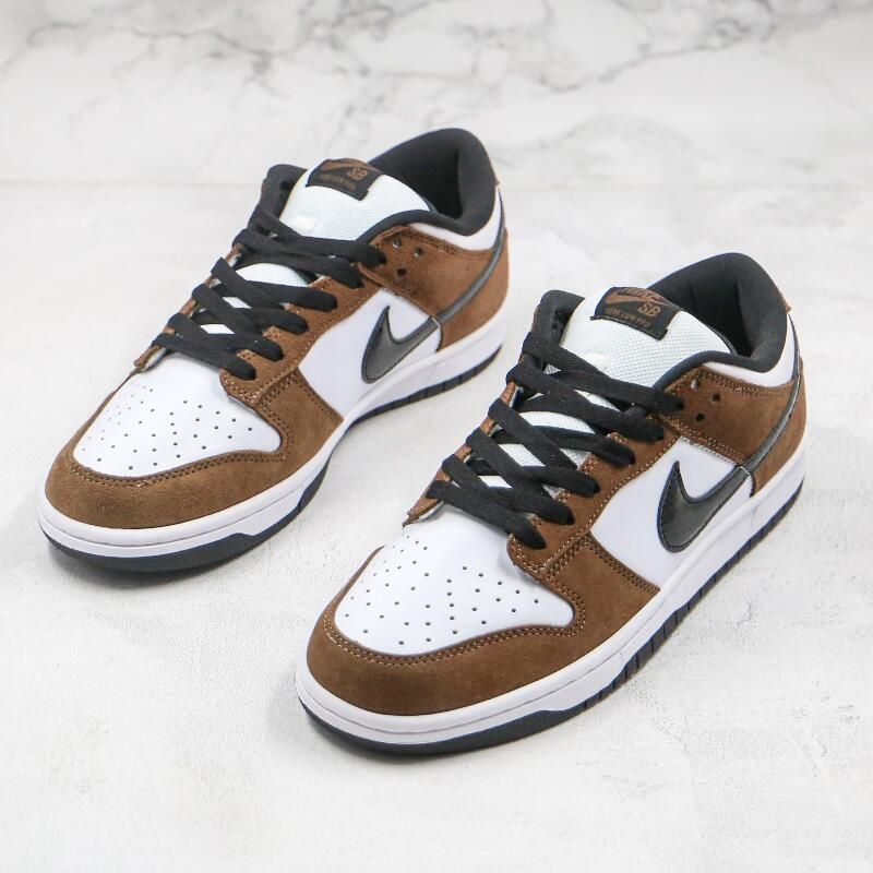 SB Dunk Low SP Trail End Brown