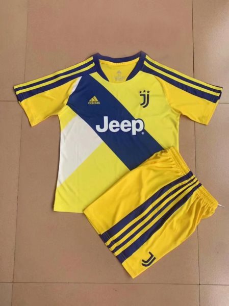 2021-22 SERIE A Juventus soccer Kit Away Kids