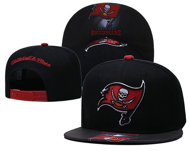 NFL Buccaneers Team Logo Black Mitchell & Ness Adjustable Hat