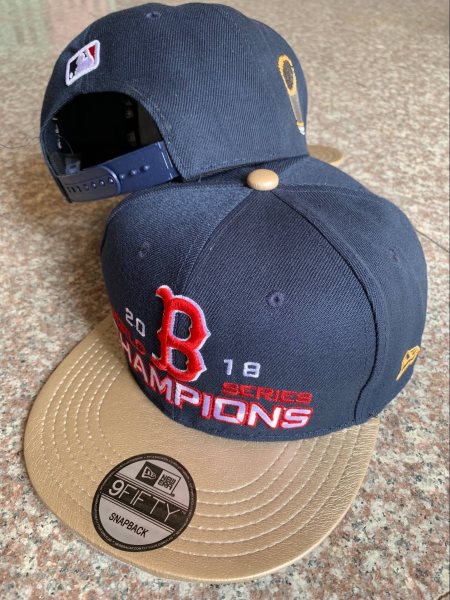 MLB Red Sox Gray 2018 World Series Champions Golden Adjsutable Hat YD