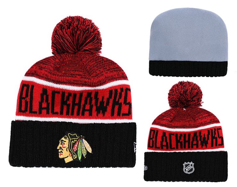 NHL Blackhawks Team Logo Black Knit Hat